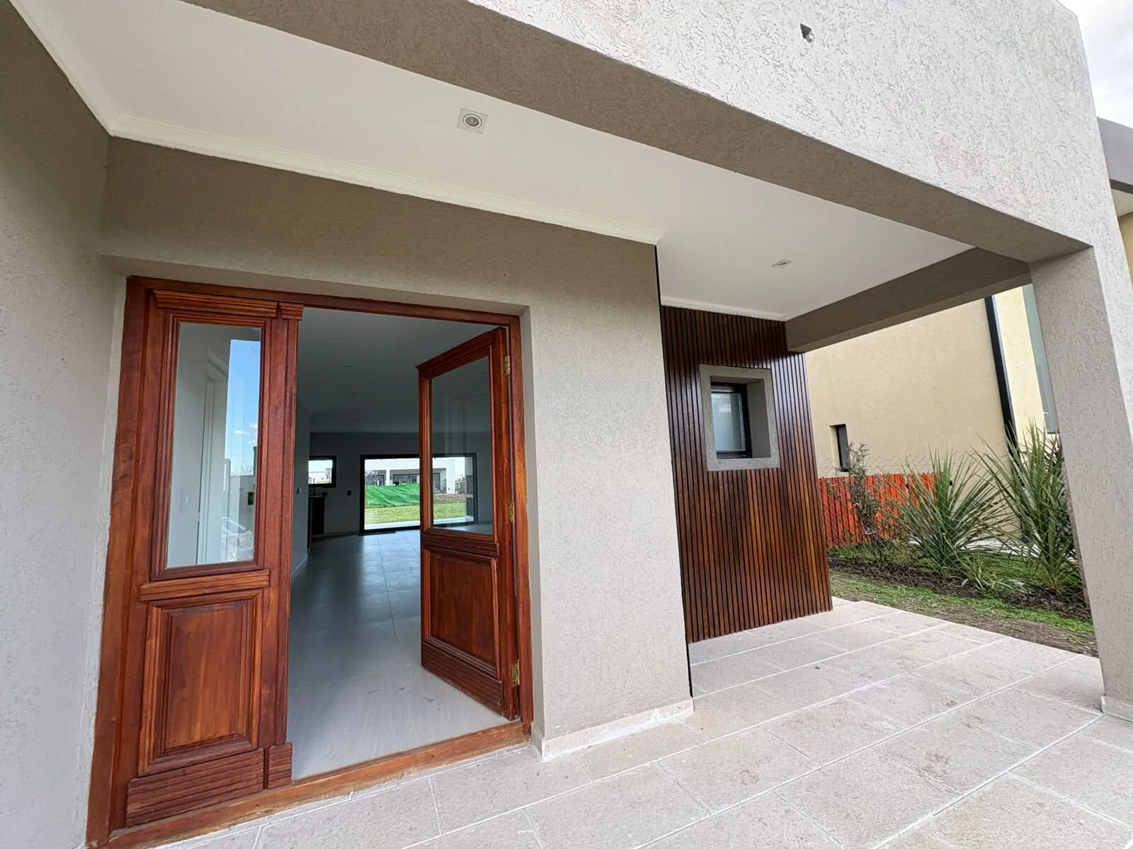 VENTA CASA 6AMB Bº SAN PABLO PILAR DEL ESTE foto 3