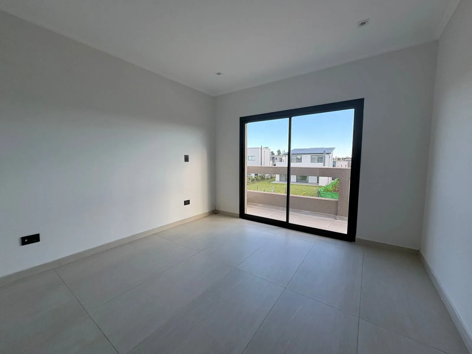 VENTA CASA 6AMB Bº SAN PABLO PILAR DEL ESTE foto 4