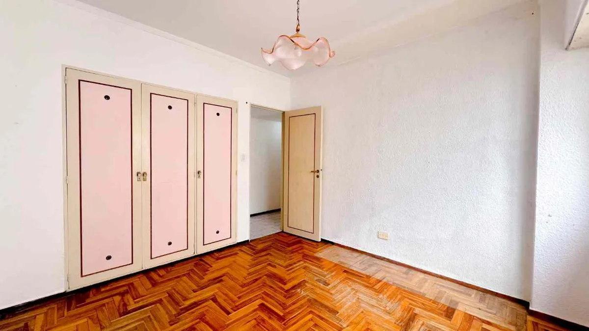 VENTA DEPARTAMENTO 2 AMBIENTES AL FRENTE foto 5