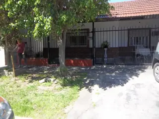Villa Tesei: Casa 4 ambientes. APTO CREDITO foto 5