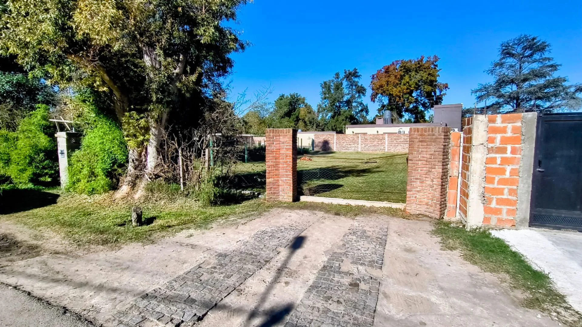 LOTE VENTA LA REJA foto 2