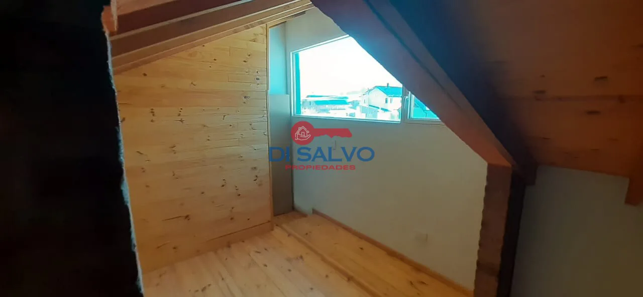 VENTA DE DÚPLEX EN BARRIO ARRAYANES – EL BOLSÓN foto 2
