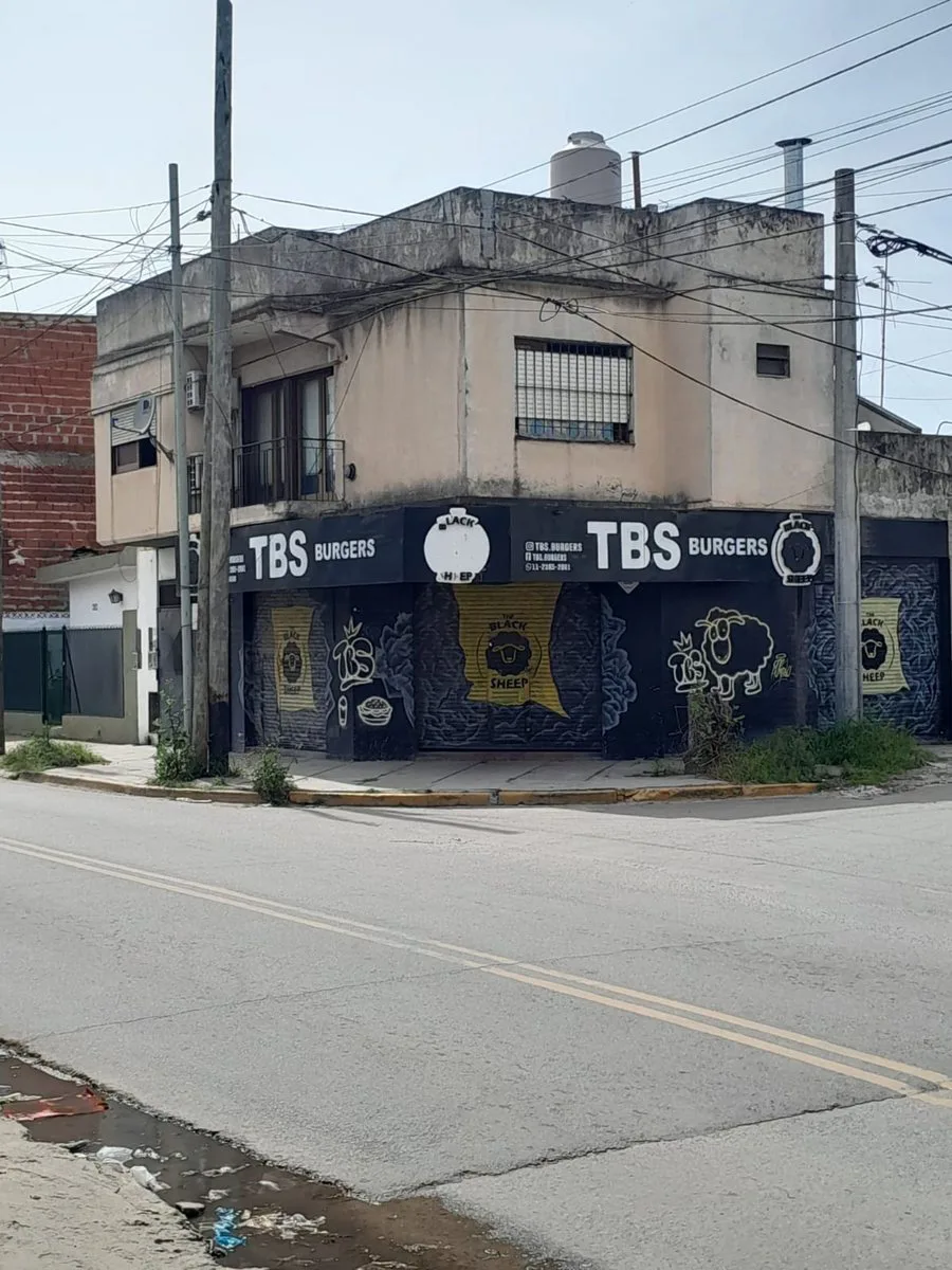 VENTA DE PROPIEDAD EN JOSÉ CLEMENTE PAZ foto 2