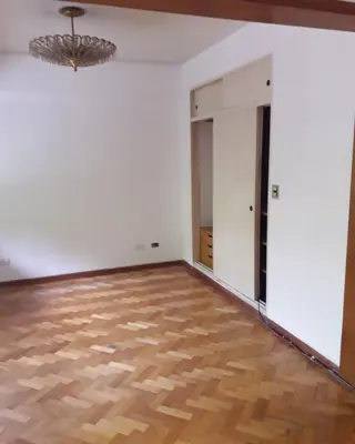 SE ALQUILA DPTO 3 AMB. AL FRNTE CON BALCON EN PALERMO foto 2
