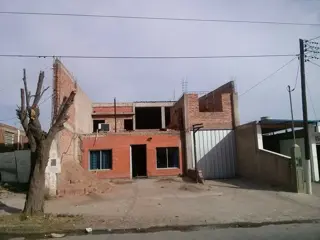 Venta Galpón con Vivienda – Aristobulo Del Valle 600 – San Luis foto 1