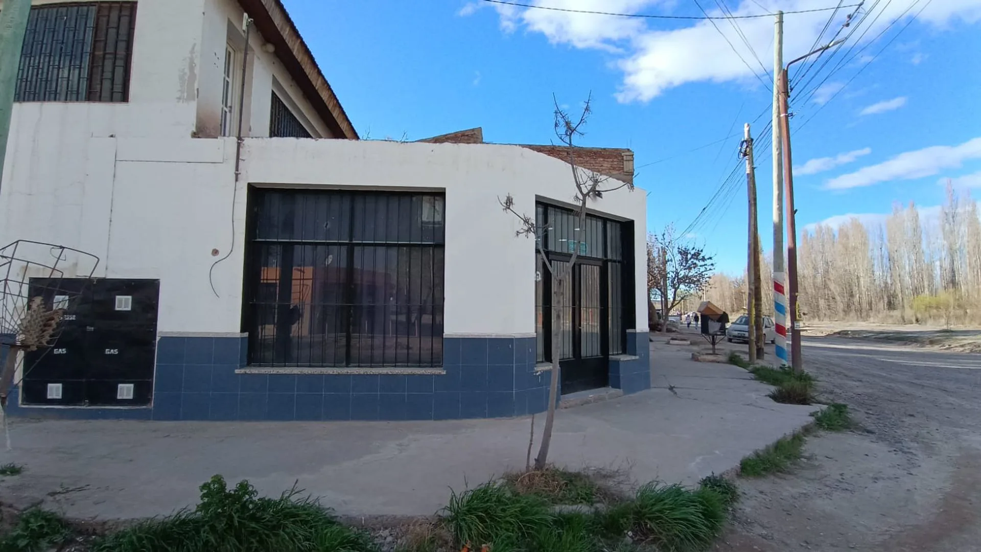 ALQUILER LOCAL COMERCIAL | B° LOS ÁLAMOS–PLOTTIER foto 3