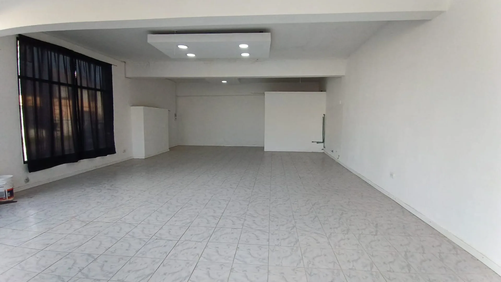 ALQUILER LOCAL COMERCIAL | B° LOS ÁLAMOS–PLOTTIER foto 4