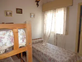 OPORTUNIDAD! DOS HERMOSAS  CASAS EN CALLE INTENDENTE GARCIA!
LOTE 900MTS foto 1