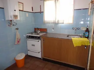 OPORTUNIDAD! DOS HERMOSAS  CASAS EN CALLE INTENDENTE GARCIA!
LOTE 900MTS foto 5