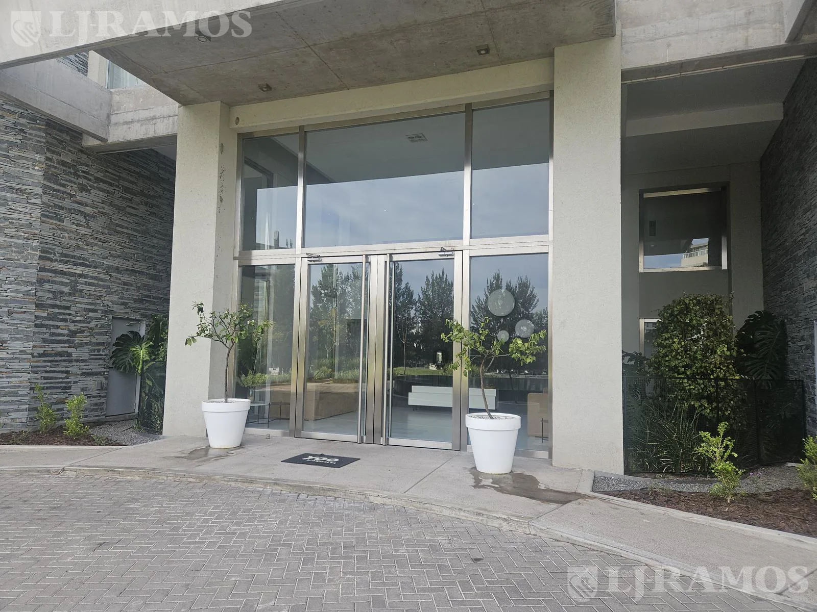 4 AMB 2 COHERAS BAULERA EN VENTA EN YOO 3 foto 4