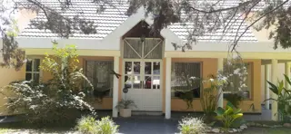 EXCELENTE CASA DE CATEGORÍA EN VENTA foto 2