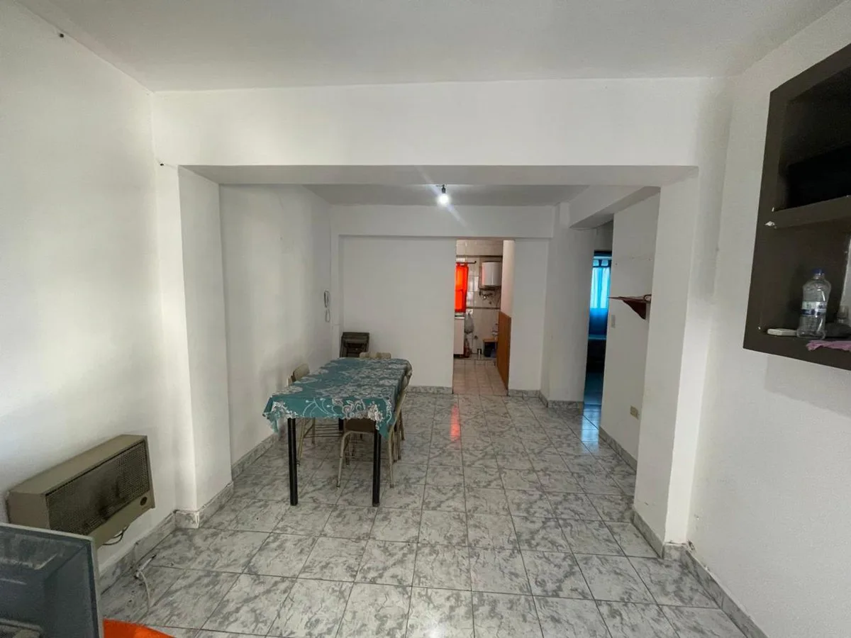 DEPARTAMENTO EN VENTA - PLENO CENTRO - PERU AL 200 foto 4