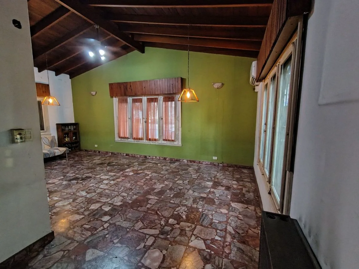 Casa 4amb en Boulogne c patio/cochera APTA CREDITO foto 3