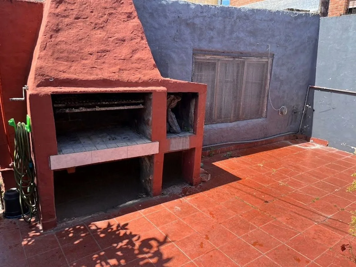 CASA EN VENTA EN TIGRE, OPORTUNIDAD! foto 4