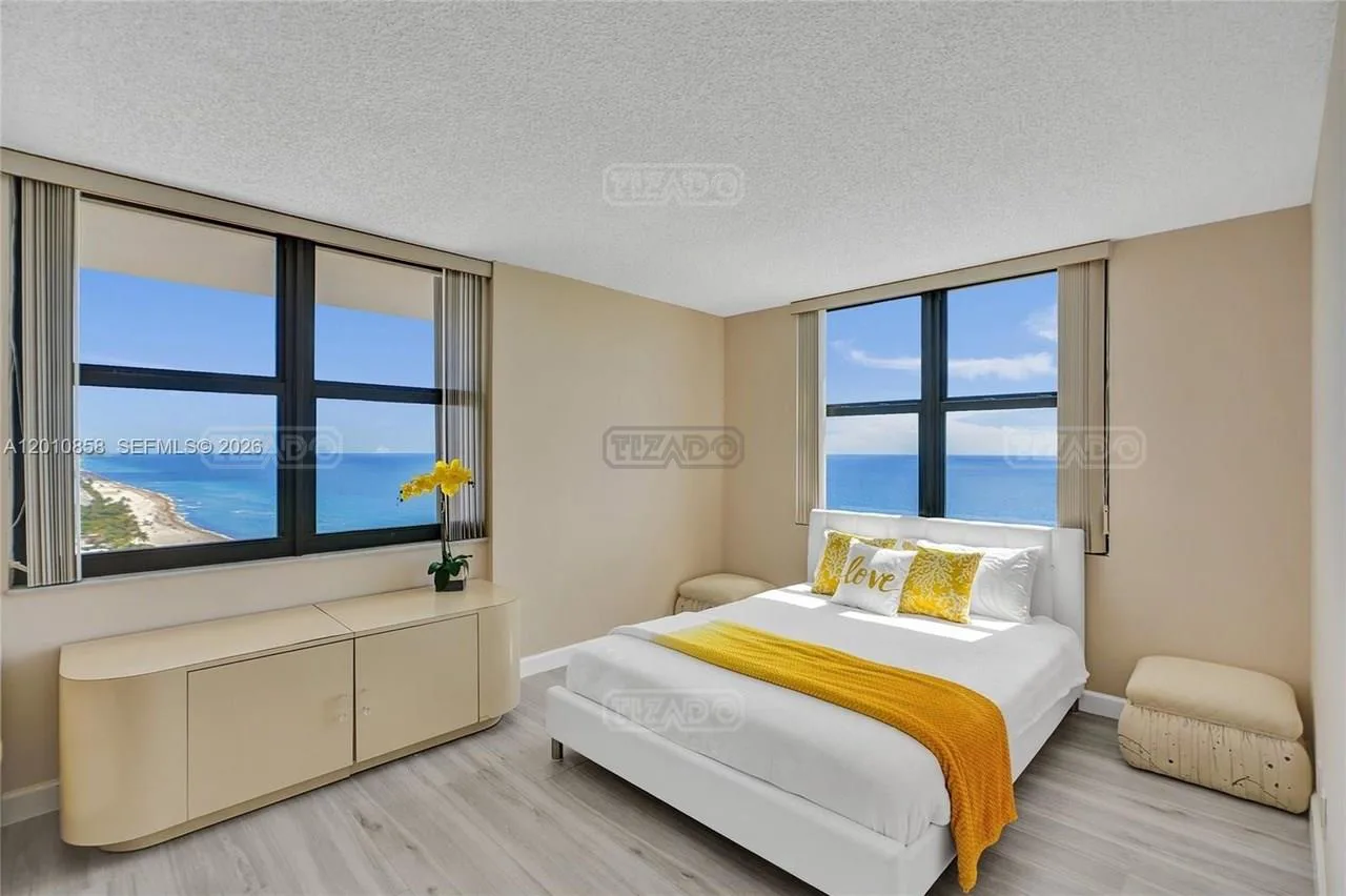 2301 S Ocean Dr 2300 foto 4