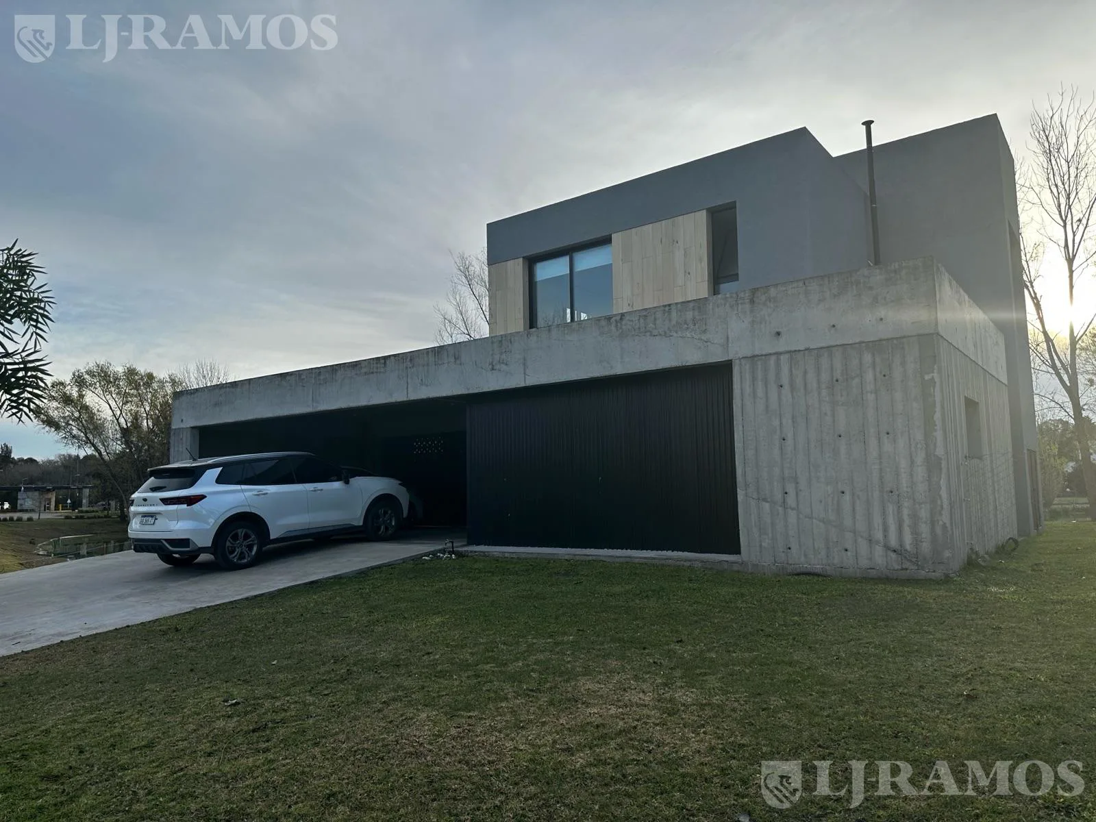 Impecable Casa en Alquiler Anual Amueblada PG foto 2