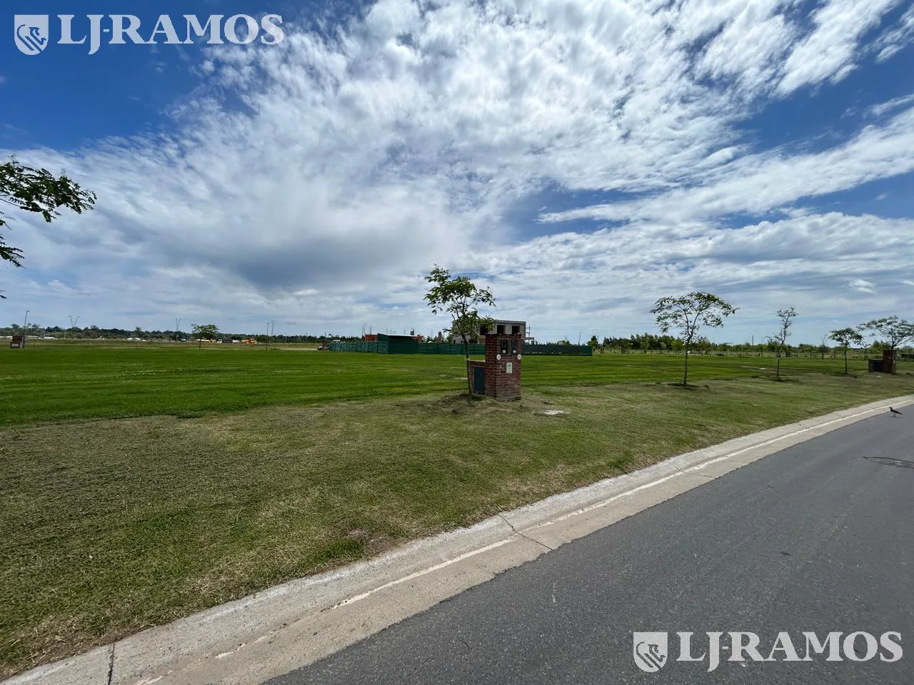 Terreno en Puertos del Lago - BARRIO AMARRAS foto 5
