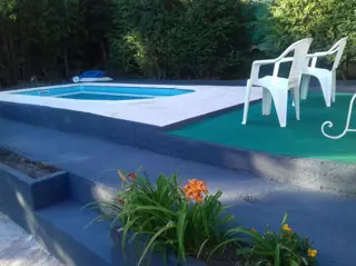 CHALET AMPLIO. PARA 8 PERSONAS. CON 4 DORMITORIOS. PATIO. PILETA.COCHERA foto 1