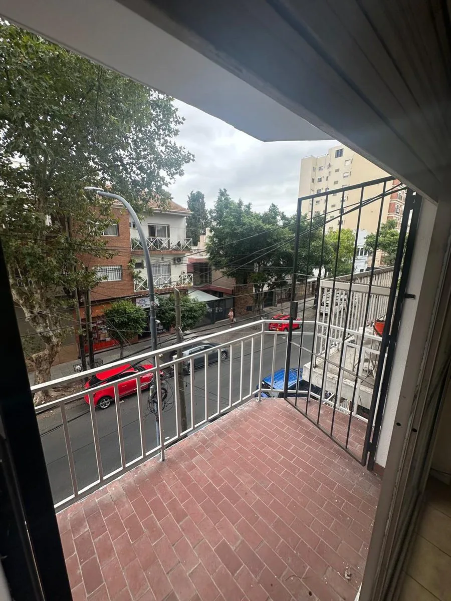 DPTO EN VENTA 2 AMB  LANUS ESTE foto 3