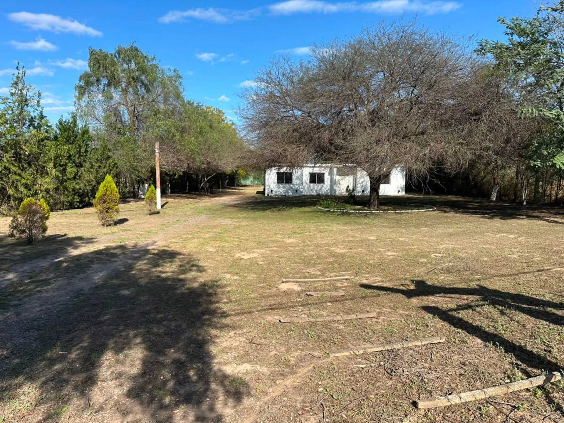 FINCA EN VENTA SOBRE RUTA 34 VIEJA 2 DORMITORIOS foto 2