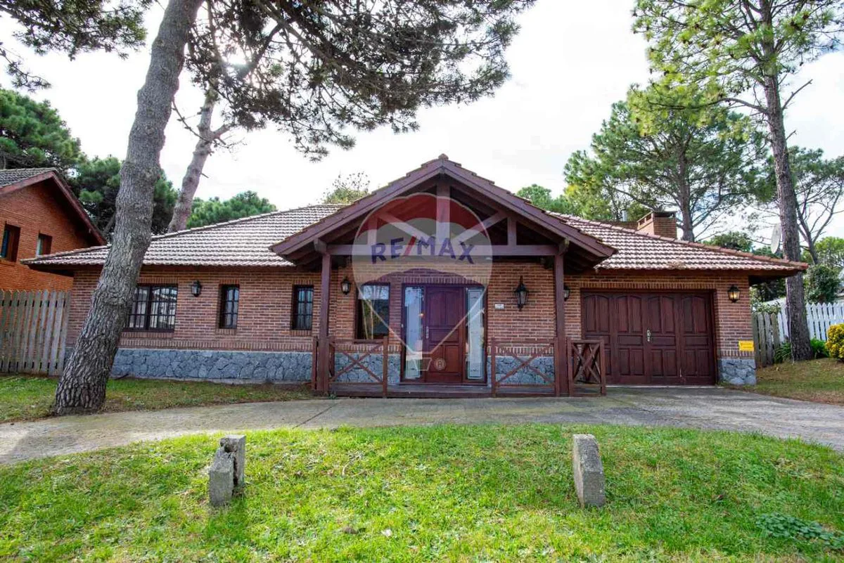 alquiler temporario casa en  Pinamar cerca del mar