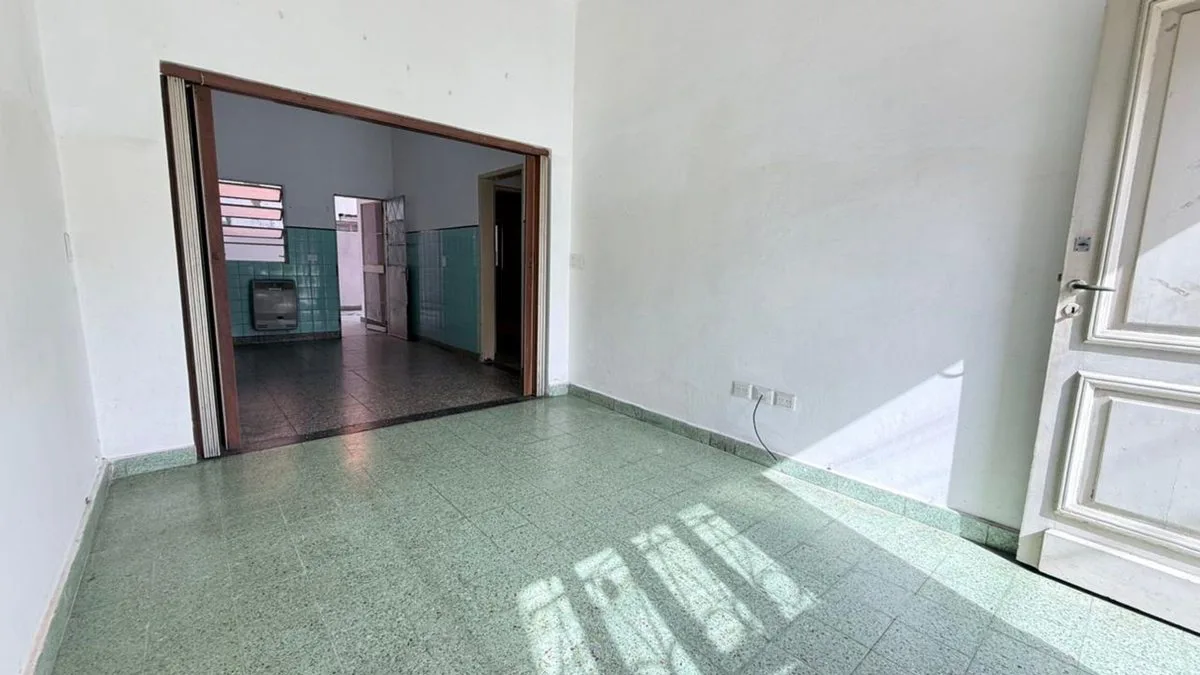 VENDE 3 amb PB con patio foto 3