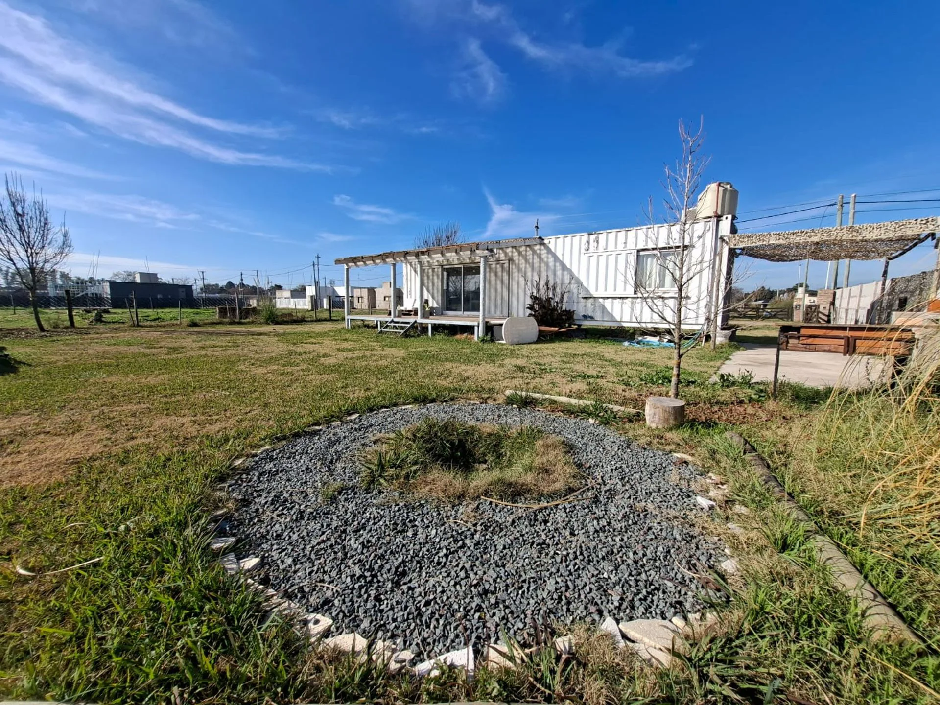 VENTA HERMOSA CASA CONTAINER DE 2AMBIE/C/PILETA!!! foto 5