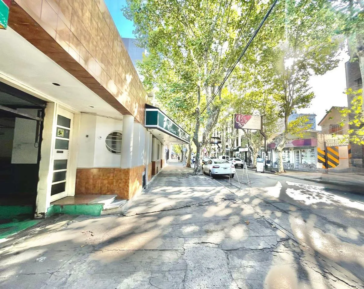 LOTE EN VENTA EN MONTE GRANDE CENTRO foto 4