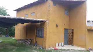 N°REF 1248- DOS PROPIEDADES SOBRE INCREÍBLE TERRENO DE 3300M2 UBICADO EN COSQUÍN A 150 M DE LA RUTA 38 Y A 8 CUADRAS DEL RIO COSQUIN. foto 1
