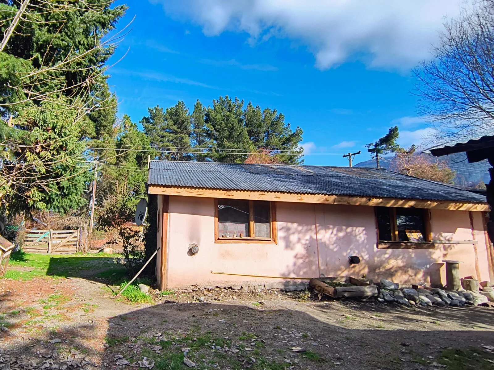 (090) Casa en venta en Lago Puelo -Isla norte foto 3