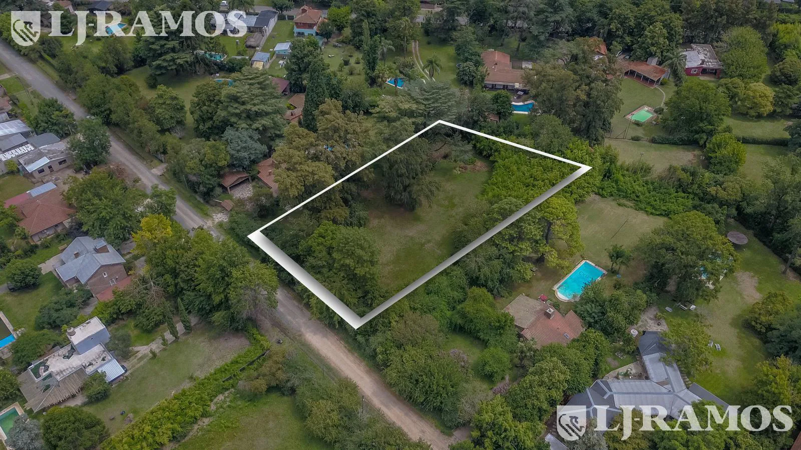 Venta- Terreno de 2618m2-  Pilar- Km 38.5 Panam ramal Pilar foto 2