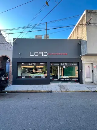 Local Comercial en Barrio Sur foto 2