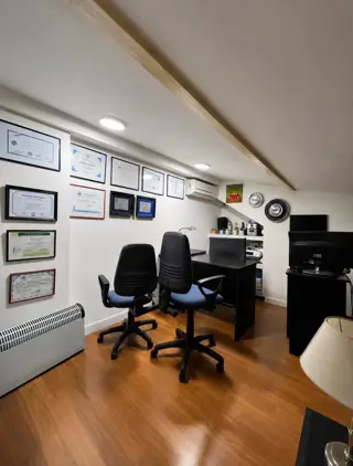 Local Comercial en Barrio Sur foto 4
