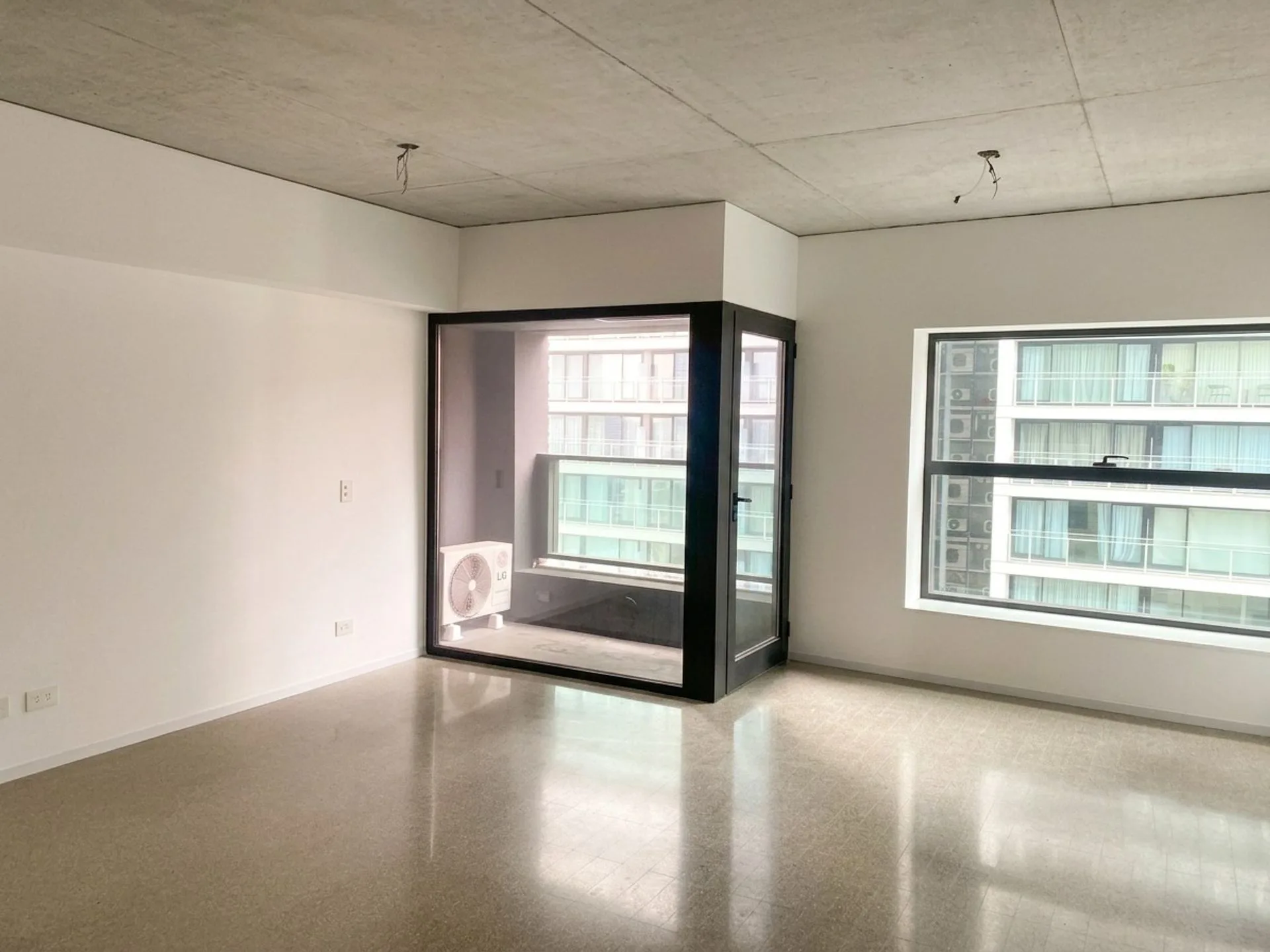 MONO EN VENTA EN PUERTO MADERO A ESTRENAR foto 3
