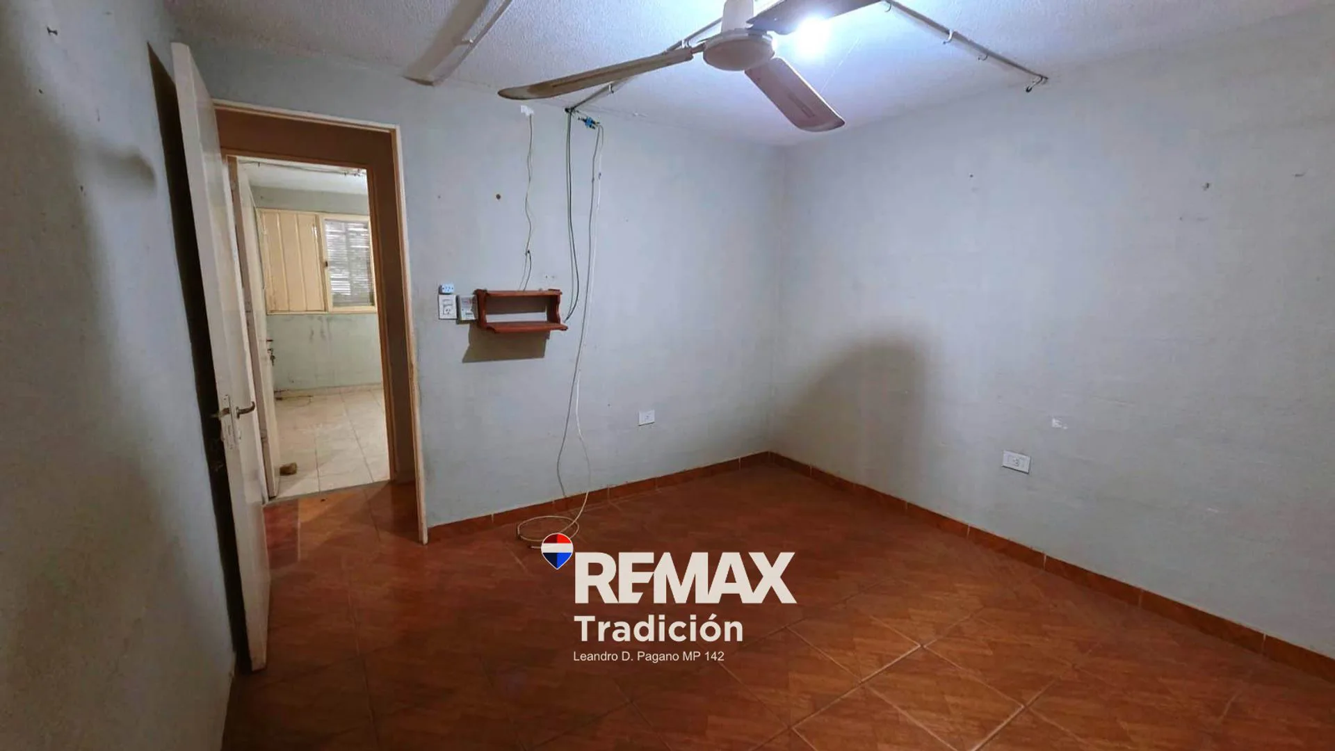 Venta amplio Departamento en  B San Cayetano foto 5