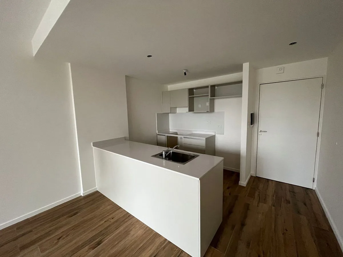 VENTA DPTO 1 DORMITORIO GARDEN INN 3 P. 8 AL RI0 foto 3
