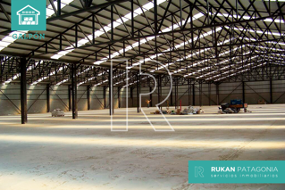 #AlquilerRUKAN | PREDIO ZONA INDUSTRIAL (GALPONES + VIVIENDA) | Caleta Olivia.- foto 2