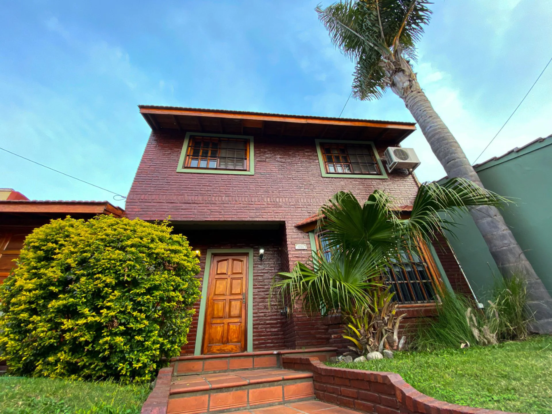 VENTA CASA 5 AMBIENTES TIGRE C/ JARDIN Y GARAGE foto 5