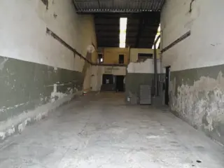 Exelente galpon en venta foto 3