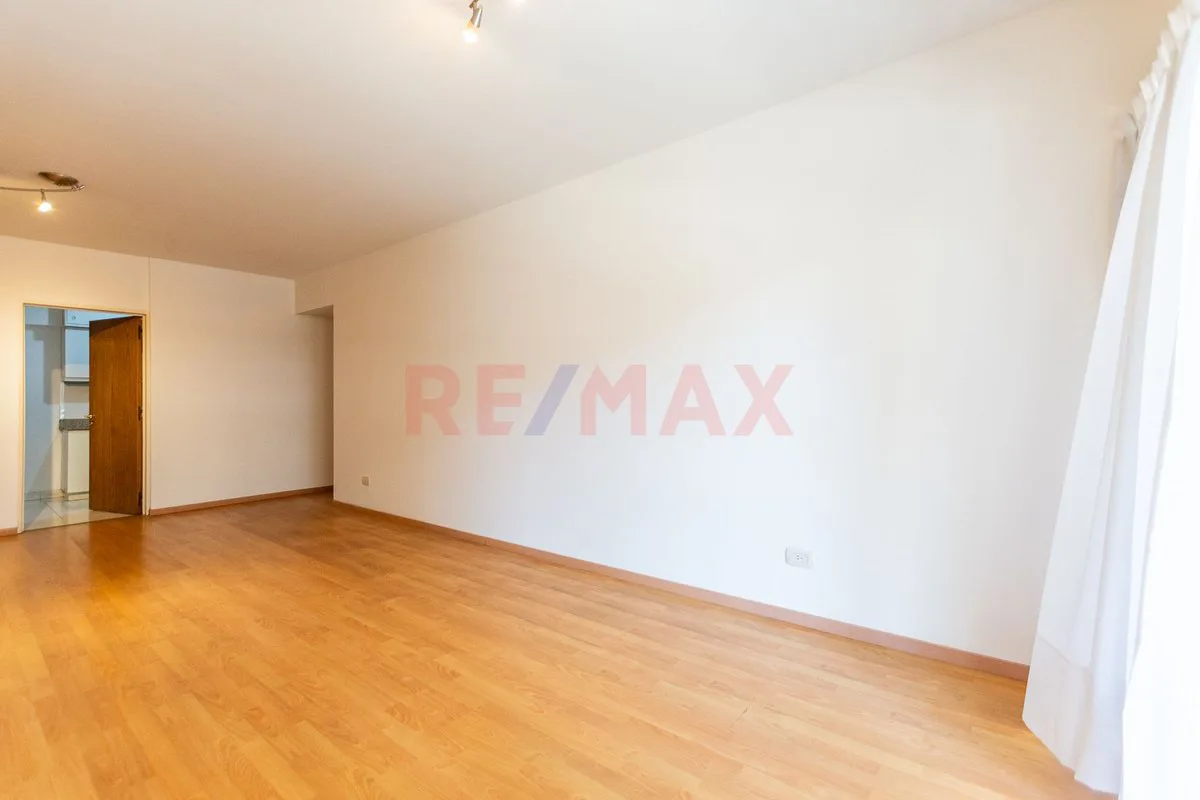 Venta Depto Almagro 4 amb  Balcón  depend. Frente foto 5