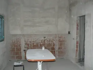 VENDO TERRENO CON DOS CABAÑAS A TERMINAR foto 4