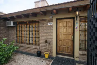 Casa de dos dorm. cercano al Torreon apta credito foto 2
