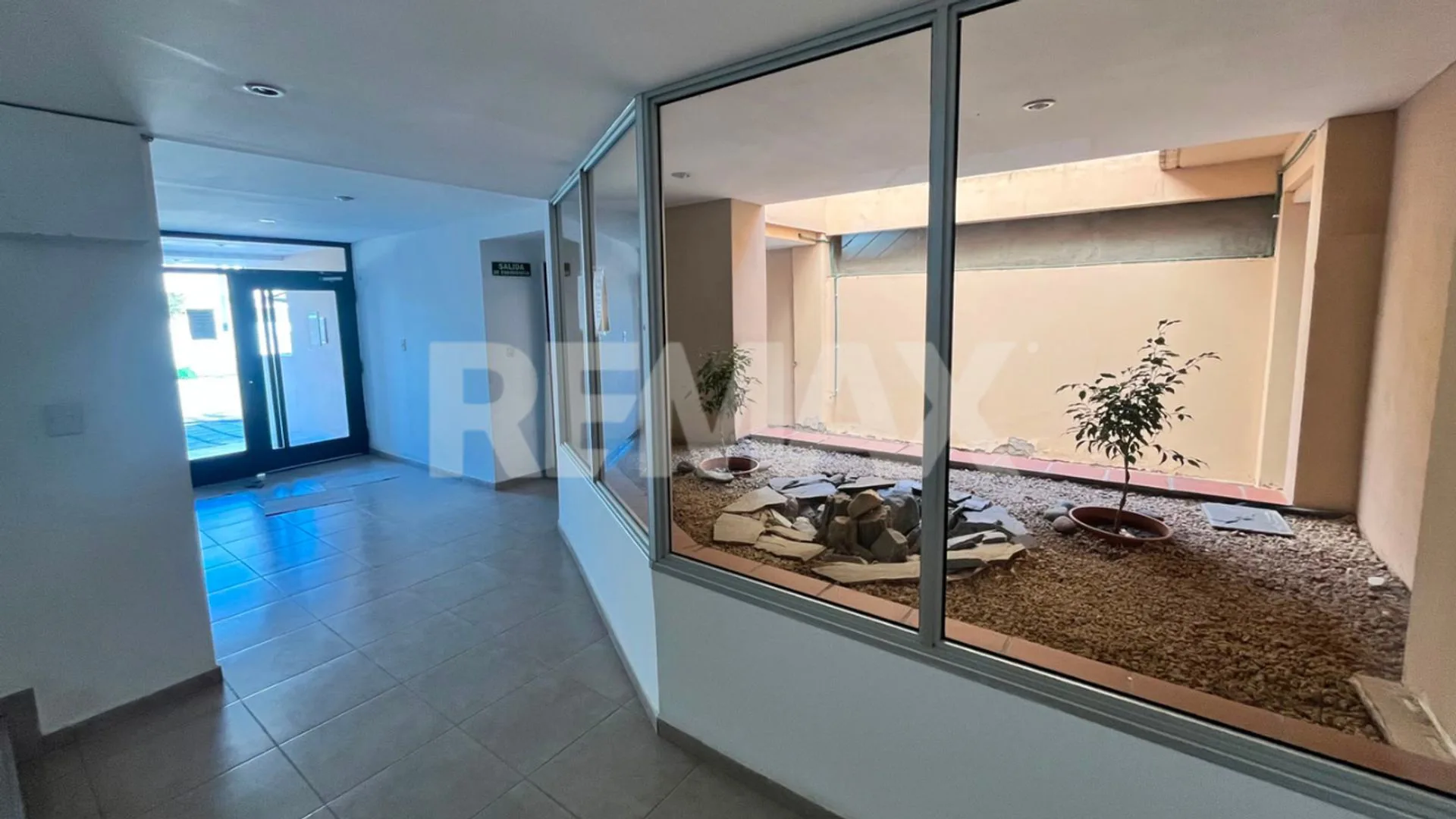 VENTA DEPARTAMENTO EN CIPOLLETTI foto 4