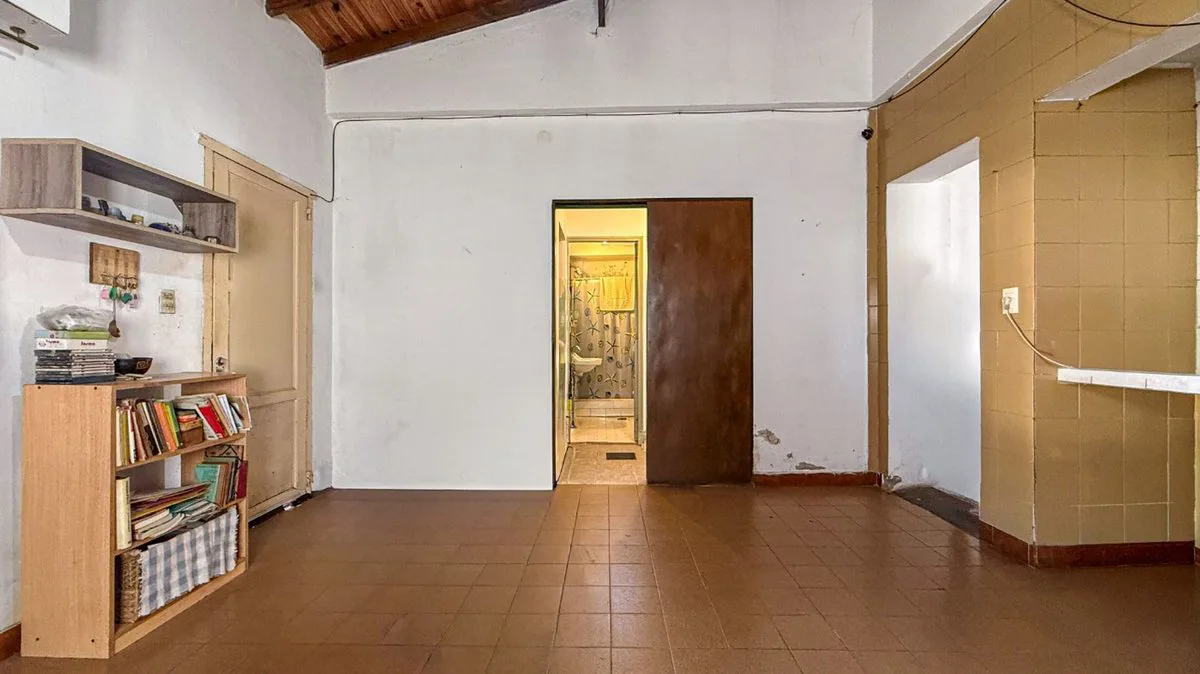 VENTA Casa 2 Amb con garage + Departamento 3 Amb foto 5