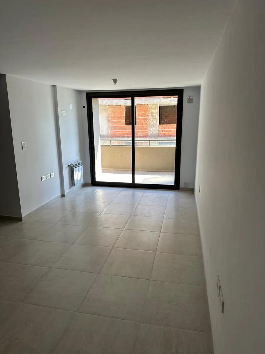 EN VENTA DTO 1 DORM. EN "AMALFI" COSTANERA V.MARIA foto 5
