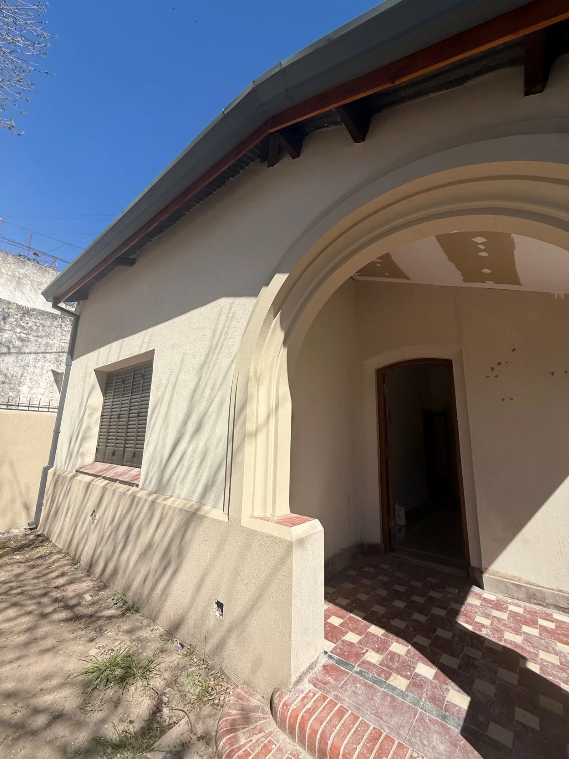 Se vende casa antigua en Venado Tuerto foto 3