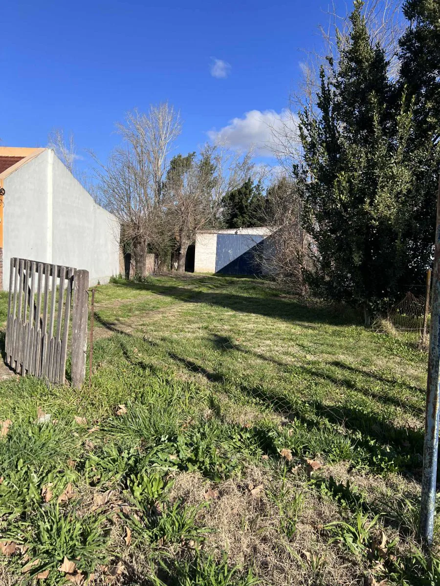 Galpón en venta sobre calle Arroquigaray foto 2