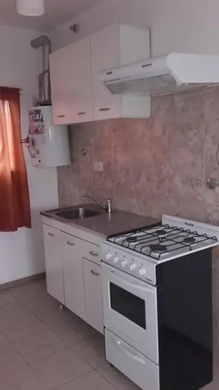 Alquiler de Departamento en Llavallol foto 4