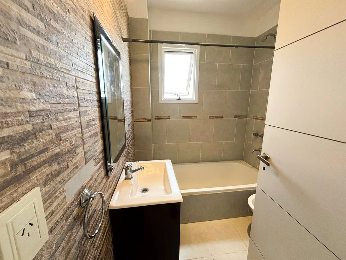 DEPARTAMENTO EN VENTA EN CANNING TRES AMBIENTES foto 5