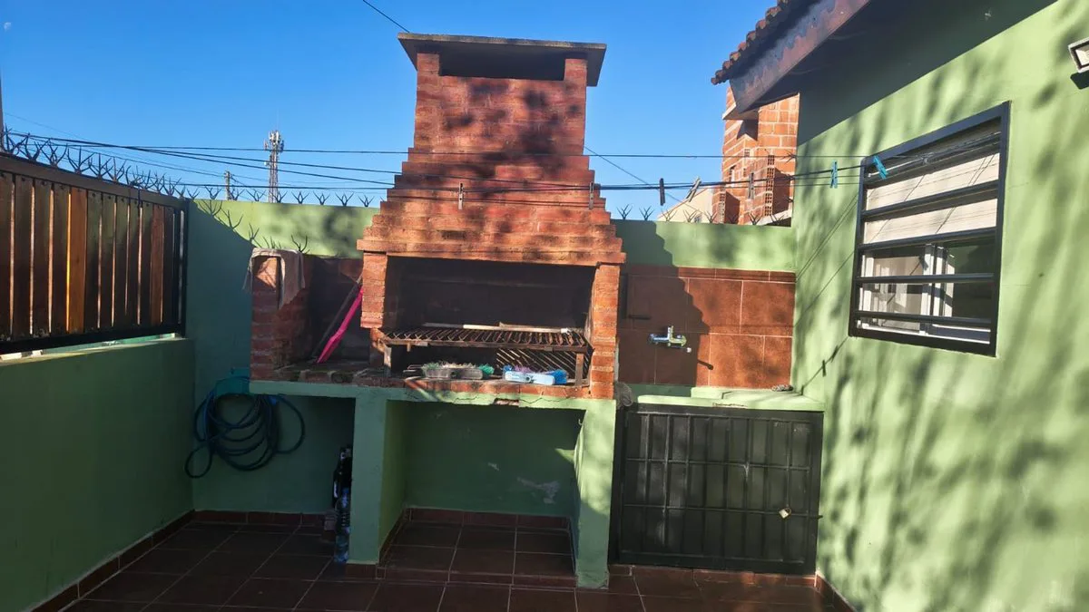 DEPARTAMENTO VENTA 4AMB PATIO COCHERA MAR DEL TUYU foto 3